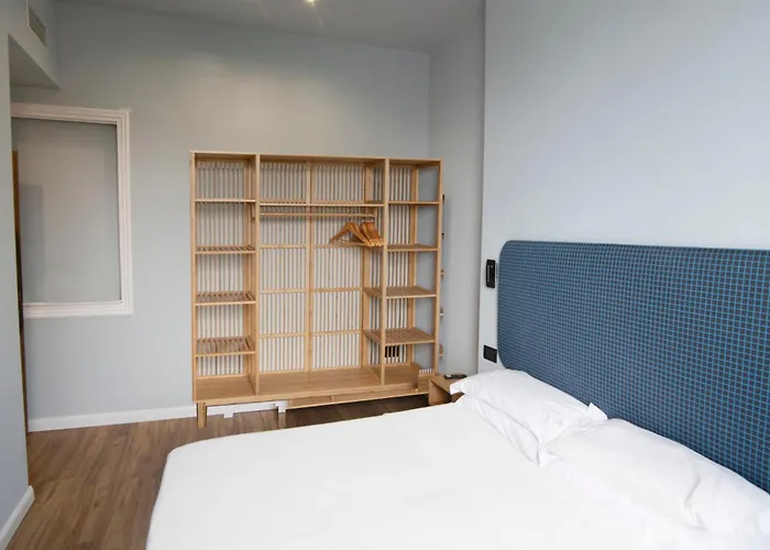 Albium Hotel
